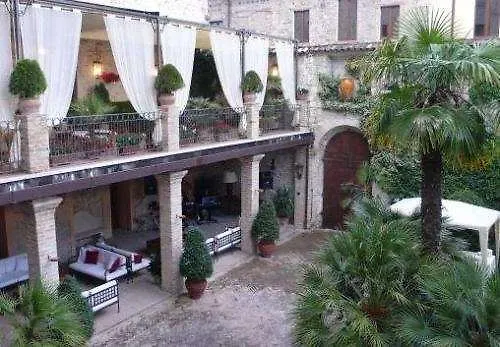 Hotel Residenza Cento Torri